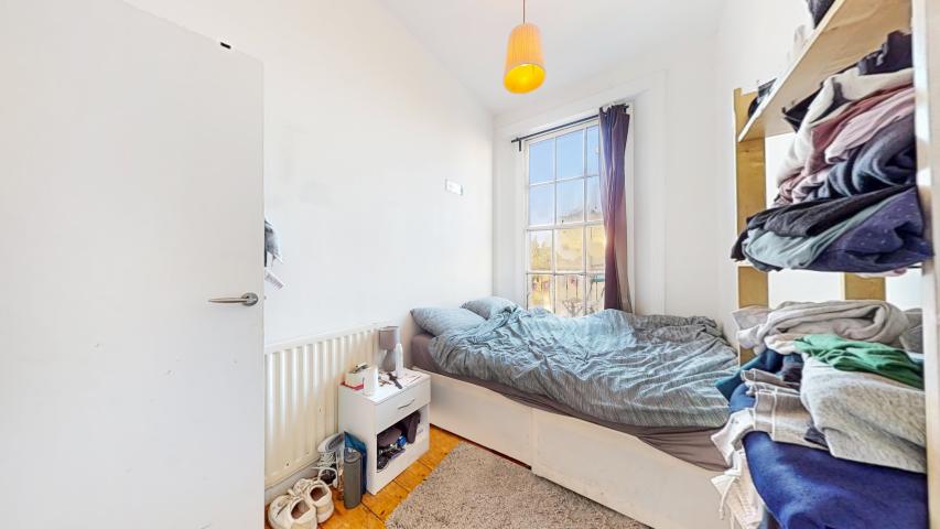 Lovely two bed set within a period house in Camden Square  Stratford Villas, Camden 